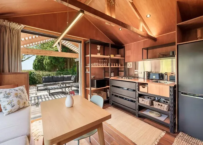 The Shed Guest House